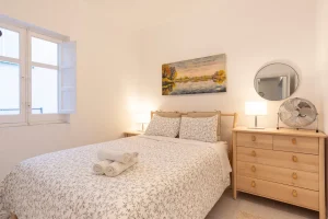 b15fc65c-8de8-4afa-bd8c-e01a608b