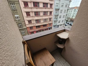 f79d1e25-b9bb-4877-b387-237d196b